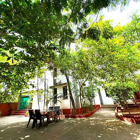 Hotel Du Palais - Auroville Beach Пондичерри Экстерьер фото