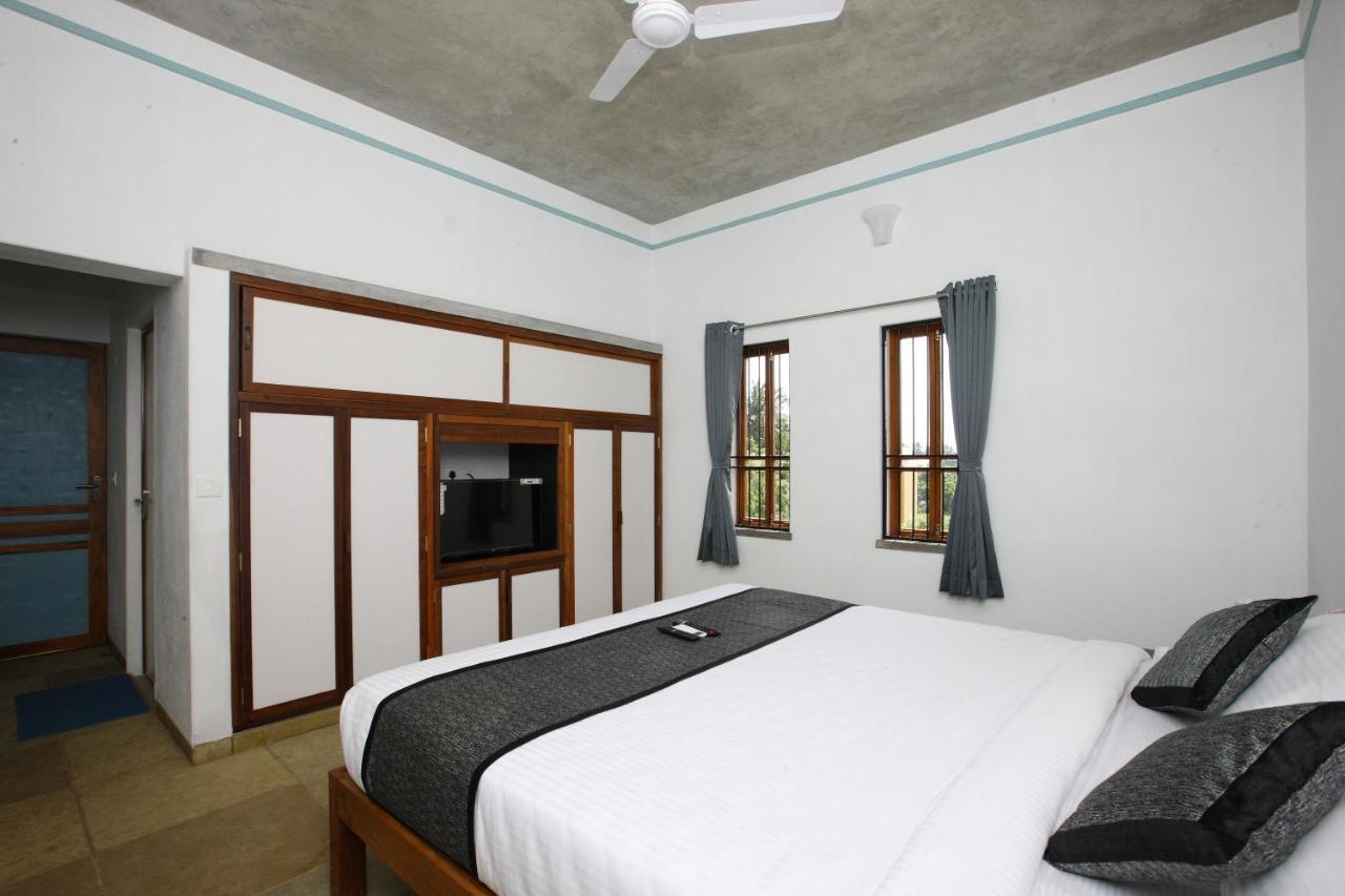 Hotel Du Palais - Auroville Beach Пондичерри Экстерьер фото